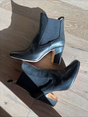 Black Leather Chelsea Ankle Boots - Women